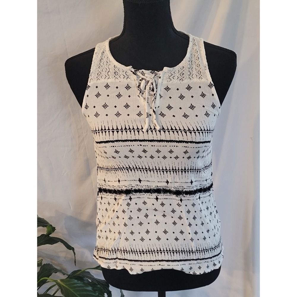 Mudd Girls White Black Geometric Tribal Print Lace Yoke Sleeveless Top‎ Size 14